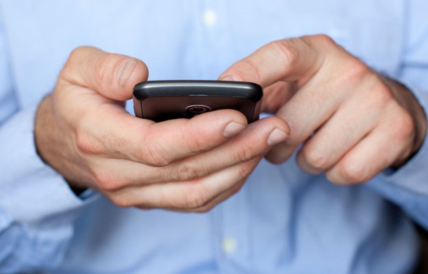 Statystyczny Polak wysyła rocznie 1014 SMS-ów