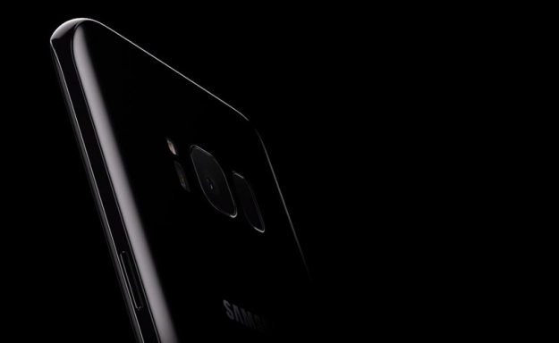 Samsung Galaxy A5 2018 - pokrowiec zdradza jego wygląd