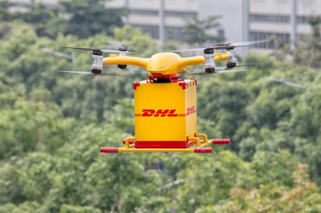 DHL Express rusza z dostawą za pomocą dronów miejskich