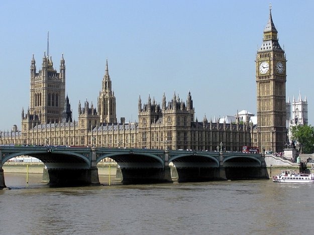 Parlament UK chce zwiększyć swoje zdolności cybernetyczne