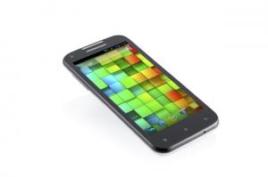 MODECOM XINO Z46 X4 - polski smartfon z Androidem 4.2