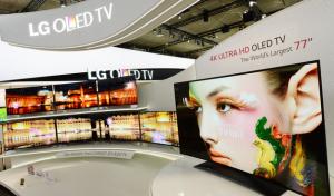 Największy telewizor Ultra High Definition OLED TV świata