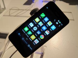 CES 2014: Asus Zenfone 4 i Asus Padfone mini