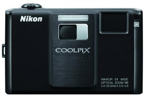 Nikon COOLPIX S1000pj - pierwszy na świecie aparat kompaktowy z wbudowanym projektorem