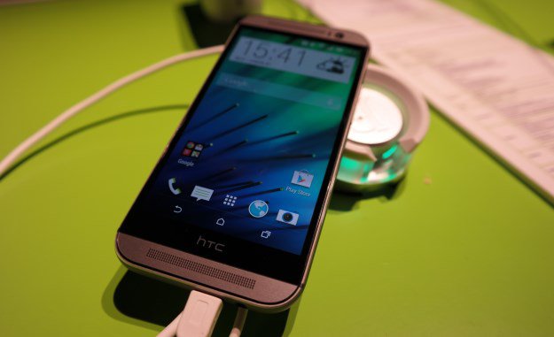 HTC One (M8) trafi do sieci Play - znamy cenę 