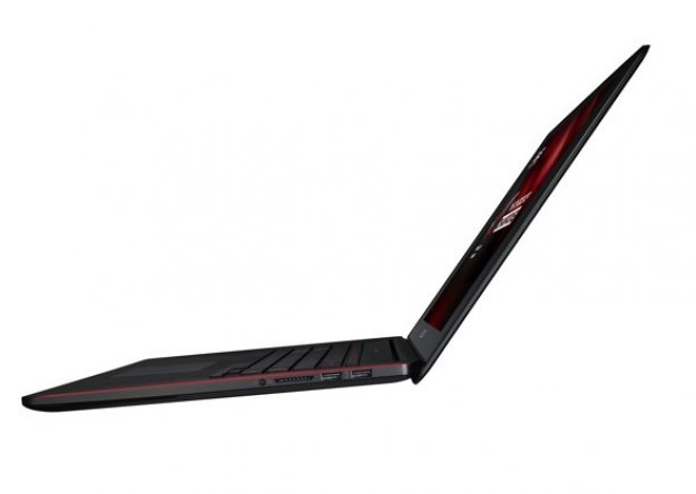 ASUS GX500 - gamingowy laptop z ekranem 4K