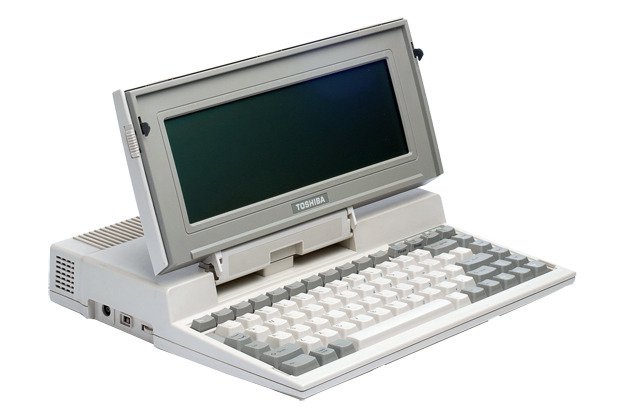 Toshiba i 30 lat od debiutu pierwszego laptopa