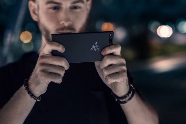 Razer Phone - potężny smartfon dla graczy