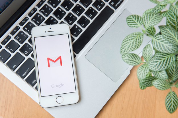 Gmail z funkcją planowania wiadomości e-mail