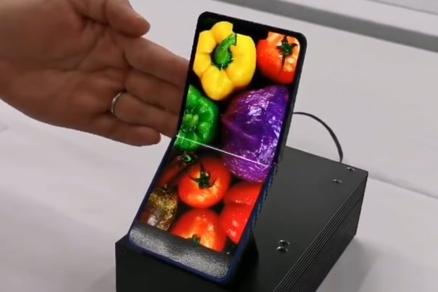 Kolejny smartfon ze składanym ekranem