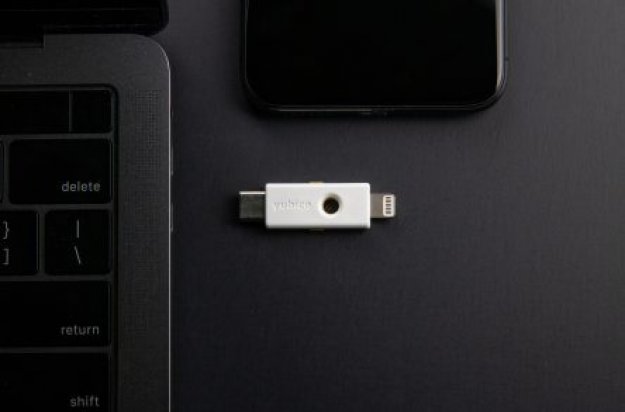 YubiKey 5Ci – pierwszy klucz zabezpieczeń do smartfonów