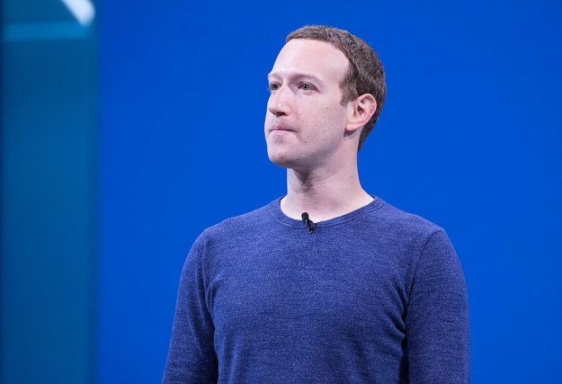 Facebook odwleka walkę z kontrowersyjnymi treściami