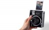 Fujifilm zaprezentował aparat fotograficzny Instax Mini 40