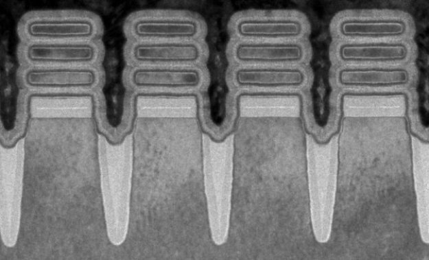 IBM zbudował pierwszy chip w technologii 2 nm
