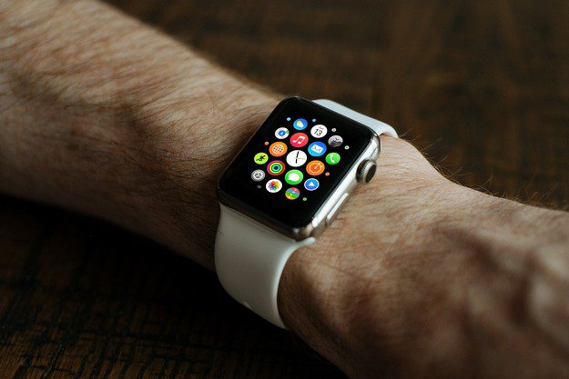 Plany Apple'a: ulepszony zegarek, czujniki temperatury i poziomu glukozy
