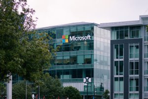 Inżynier Microsoftu skazany za defraudację 10 milionów dolarów