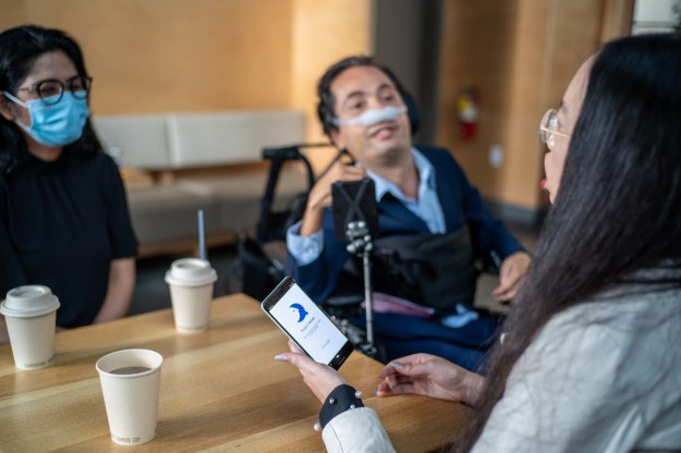 Google testuje aplikację wspierającą osoby z zaburzeniami mowy